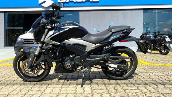 BAJAJ DOMINAR 250 BAJAJ DOMINAR 250